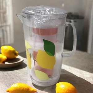Kate Spade Pitcher and glasses NEW!!